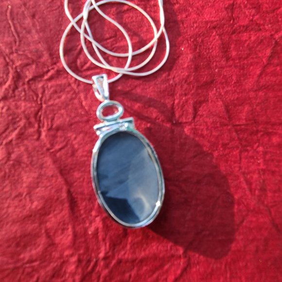Pietersite pendant necklace in sterling silver-Genuine Pietersite pendant - Picture 4 of 4